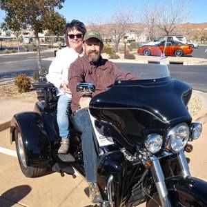 Meet your Posher, Melia sharp